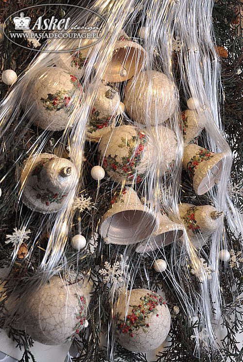 christmas decorations balls and bells