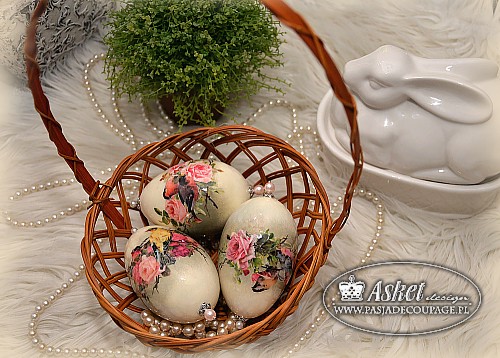 jajka wielkanocne dekoracyjne w koszyczku - decoupage