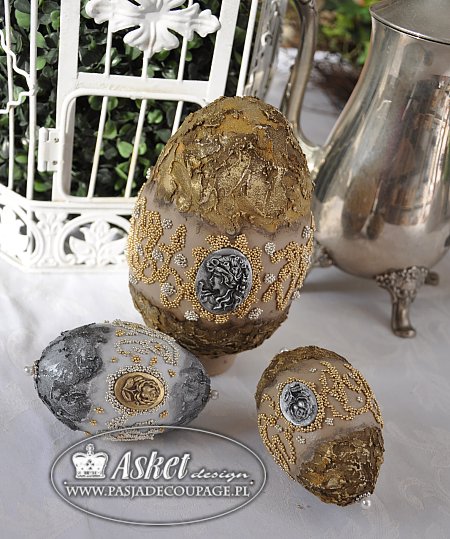 jajo z cameą - dekoracja wielkanocna